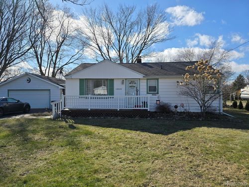 11421 Wing Dr, Clio, MI, 48420-1528 | Card Image