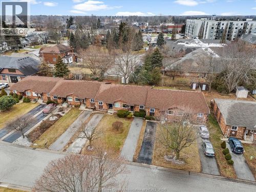 40 Remark Dr, Kingsville, ON, N9Y3X6 | Card Image