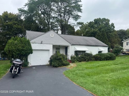 101 Park Dr, Waverly Township, PA, 18411-1123 | Card Image