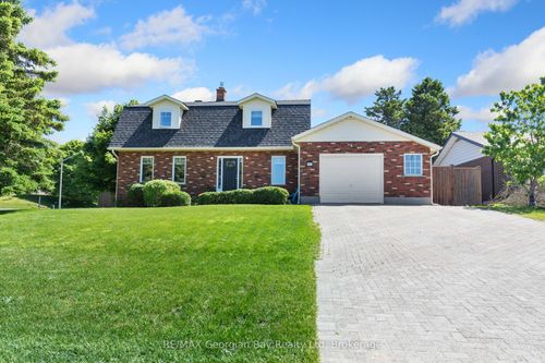 51 Payette Dr, Penetanguishene, ON, L9M1H5 | Card Image