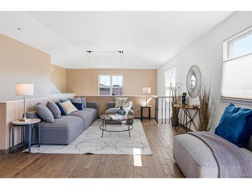 3e-837 E 17th Ave, Denver, CO, 80218-1469 | Card Image