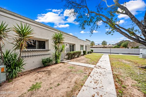 5945 E Thomas Rd, Scottsdale, AZ, 85251-7505 | Card Image