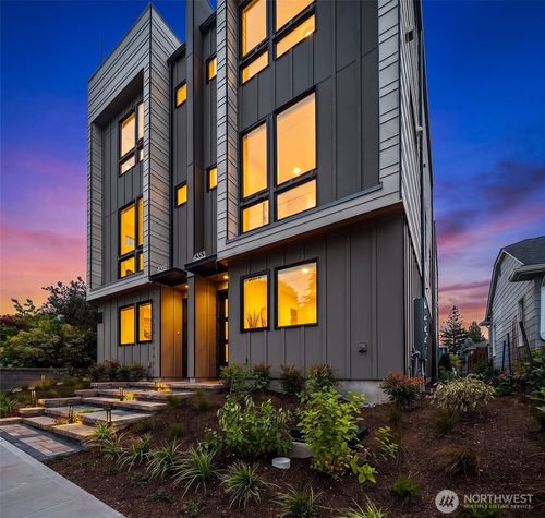 4353 Sw Willow St, Seattle, WA, 98136-1769 | Card Image