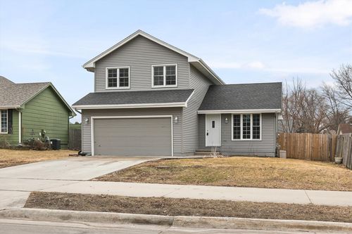 4249 E Douglas Ave, Des Moines, IA, 50317-8019 | Card Image