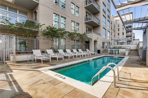 516-2323 N Houston St, Dallas, TX, 75219-7624 | Card Image