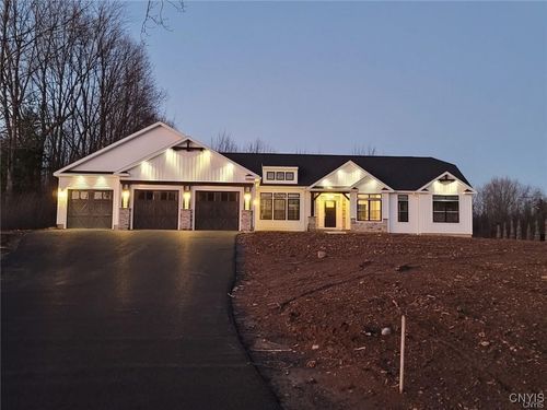3 N Hayes Rd, Baldwinsville, NY, 13027 | Card Image