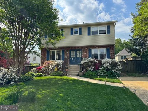 5426 11th St N, ARLINGTON, VA, 22205-2421 | Card Image