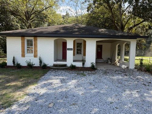 1906 East Canal St, Picayune, MS, 39466 | Card Image