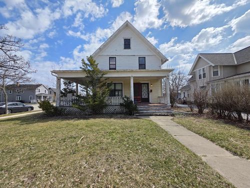 127 N Walnut Street, Oconomowoc, WI, 53066 | Card Image