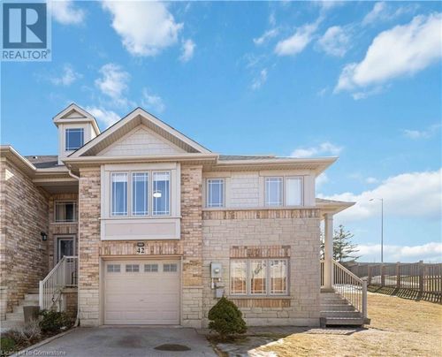 42-242 Upper Mount Albion Rd, Stoney Creek, ON, L8J0B1 | Card Image