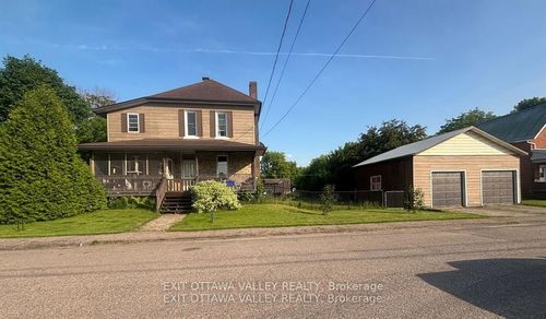 27 Meadow St, Cobden, ON, K0J1K0 | Card Image