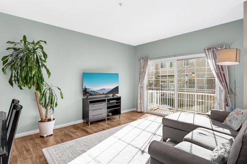 430 Willoughby Way W, Hopkins, MN, 55305-5348 | Card Image