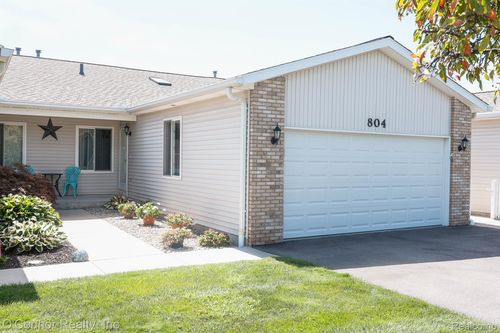 804 Crystal Ln, Marysville, MI, 48040-1536 | Card Image