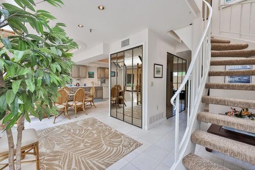 4-835 D Ave, Coronado, CA, 92118-2183 | Card Image