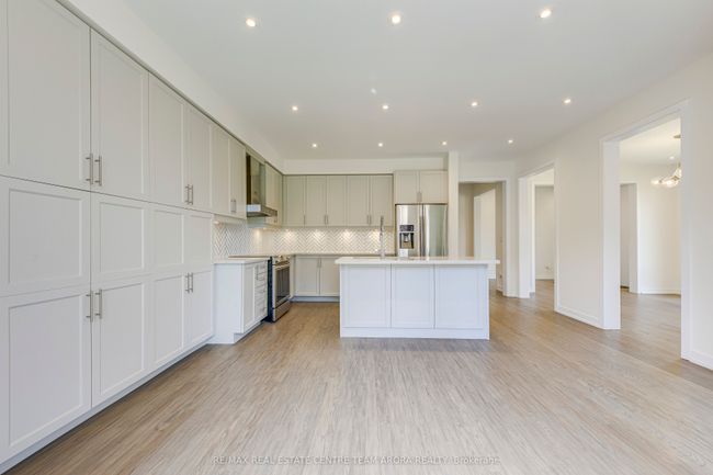 15 Dalecrest Rd, House other with 7 bedrooms, 6 bathrooms and 4 parking in Brampton ON | Image 17