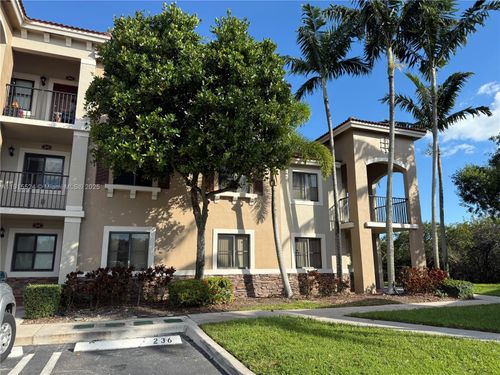 205-22901 Sw 88th Pl, Cutler Bay, FL, 33190-2031 | Card Image