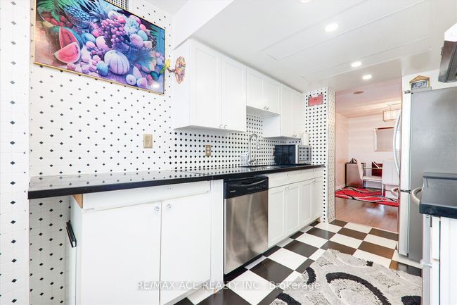 1410 - 1470 Midland Ave, Condo with 2 bedrooms, 2 bathrooms and 1 parking in Scarborough ON | Image 19