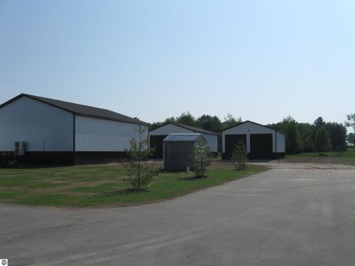 7450 Glendale Trl, Bellaire, MI, 49615 | Card Image