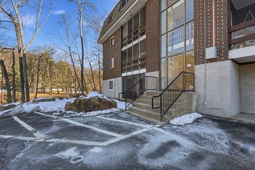 apt-q-10 Mill St, Maynard, MA, 01754-1571 | Card Image