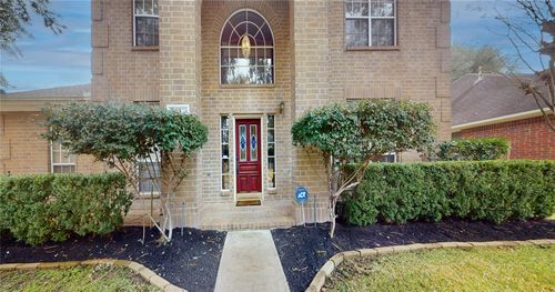 16215 Willowpark Dr, Tomball, TX, 77377-9012 | Card Image