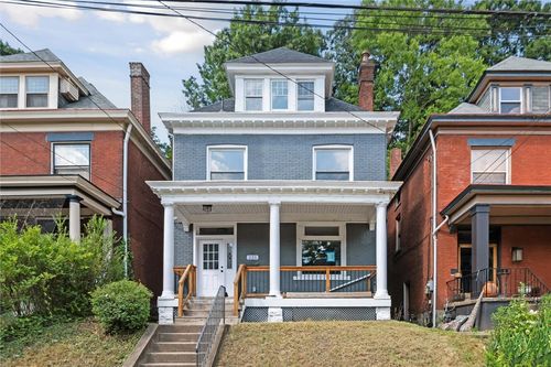 221 Elm St, Swissvale, PA, 15218-1517 | Card Image