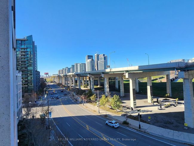 826 - 35 Bastion St, Condo with 1 bedrooms, 1 bathrooms and 1 parking in Toronto ON | Image 22