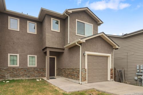 8709 Azul Sky Ct, Converse, TX, 78109-1075 | Card Image