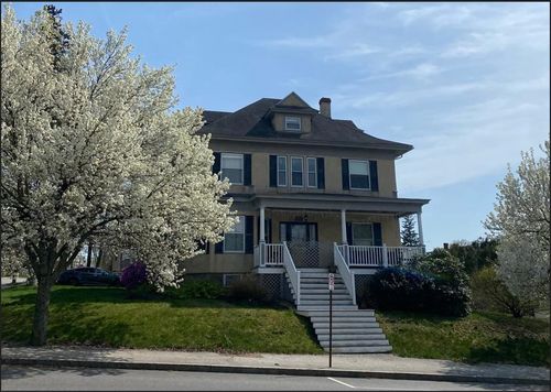 419 Bridge Street, Manchester, NH, 03104 | Card Image