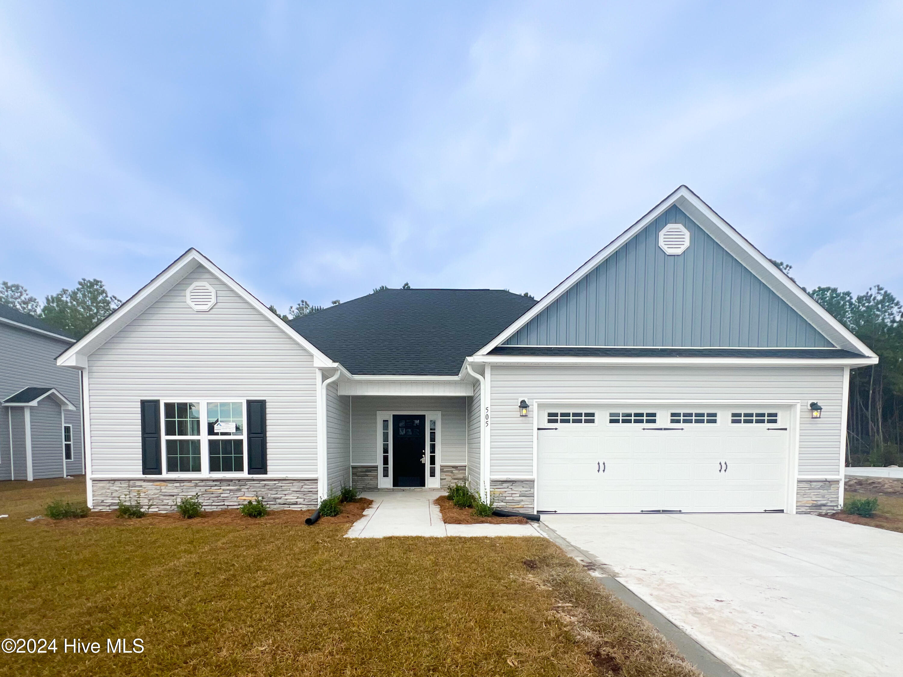 Pebble Shore Dr, Sneads Ferry, NC 28460