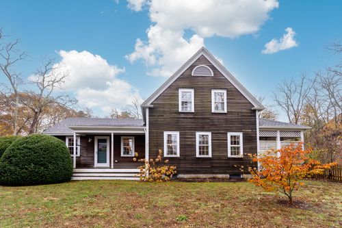 3904 Main St, Brewster, MA, 02631-1517 | Card Image