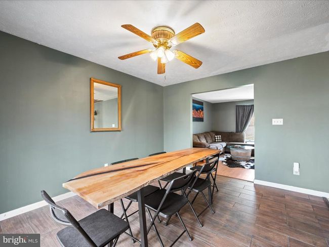 161 Apache Trl, House other with 3 bedrooms, 3 bathrooms and null parking in Chester Gap VA | Image 8