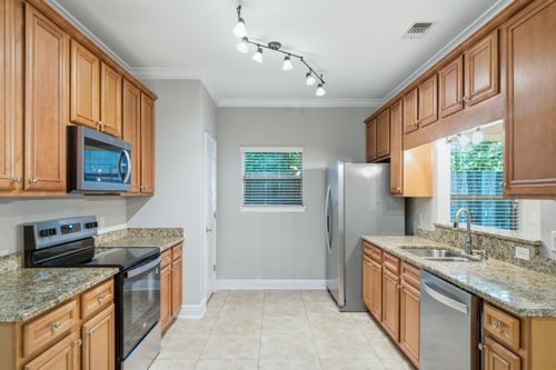 105 Duloft St, Fort Walton Beach, FL, 32547-3515 | Card Image