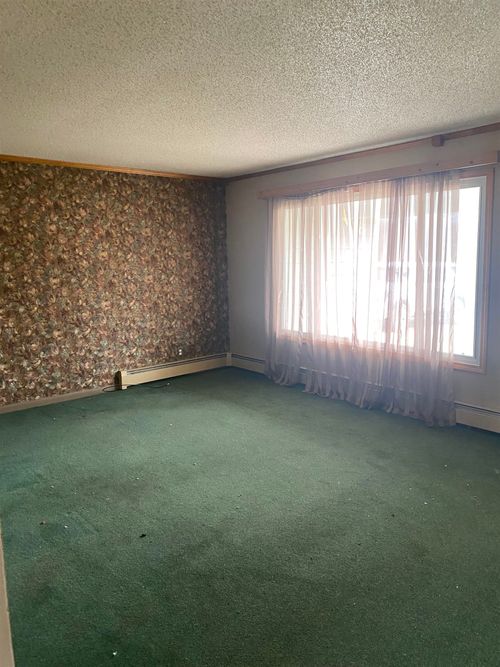 6208 W Mount Morris Rd, Mount Morris, MI, 48458-9431 | Card Image