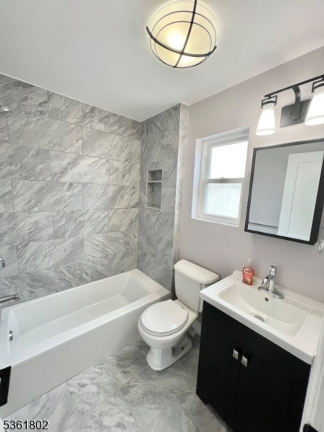 APT-2 - 1 Gotthardt St, Home with 2 bedrooms, 1 bathrooms and null parking in Newark NJ | Image 5