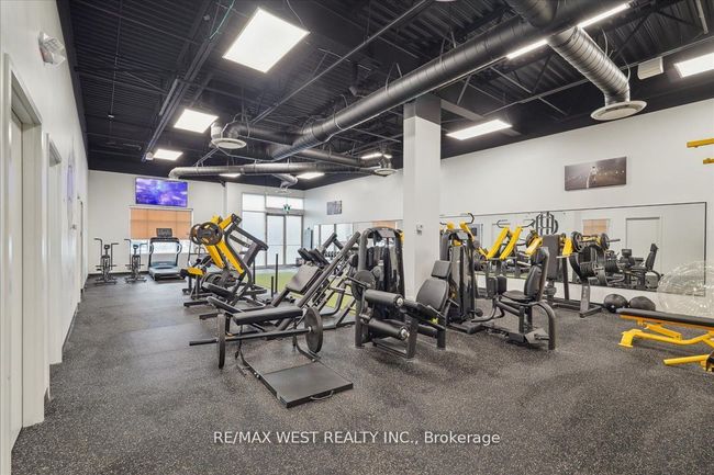541 Cityview Blvd, Home with 0 bedrooms, 2 bathrooms and null parking in Vaughan ON | Image 5