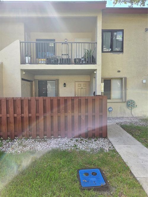 h6-8041 Southgate Blvd, North Lauderdale, FL, 33068-1145 | Card Image
