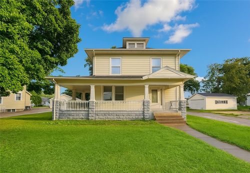 216 Polk Ave, Charleston, IL, 61920-2644 | Card Image