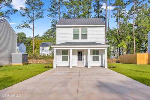 13281 Kelly St, Gulfport, MS, 39503-5464 | Card Image