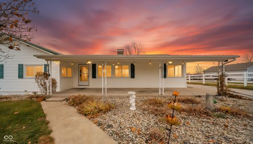 11114 N 300 E, Alexandria, IN, 46001-9070 | Card Image