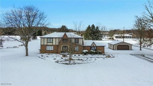 11160 Detwiler Rd, Columbiana, OH, 44408-9736 | Card Image