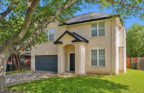 1716 Ramona Cir, San Marcos, TX, 78666-2200 | Card Image
