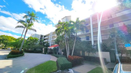 950 Lavers Circle, Delray Beach, FL, 33444 | Card Image