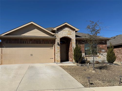 9604 Red Brush Trl, Fort Worth, TX, 76131-1895 | Card Image