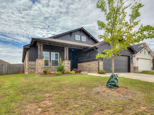 17713 Boling Farm Rd, Edmond, OK, 73012-6988 | Card Image