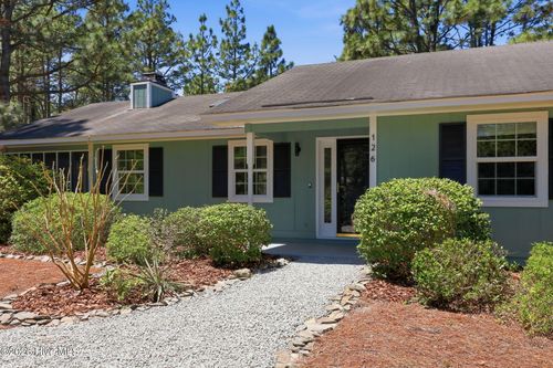 126 Edgewater Dr, West End, NC, 27376 | Card Image