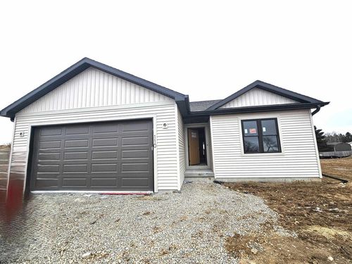 110 Cayuse Ct, FOX LAKE, WI, 53933-9210 | Card Image