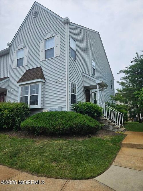 3501 Scarecrow Ct, Freehold, NJ, 07728-9136 | Card Image