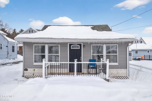 107 4th St, Saratoga Springs, NY, 12866-7245 | Card Image