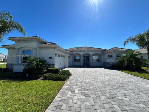 1424 Olympic Club Blvd, CHAMPIONS GATE, FL, 33896-5572 | Card Image