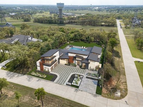 1028 Hat Creek Rd, Bartonville, TX, 76226-1705 | Card Image